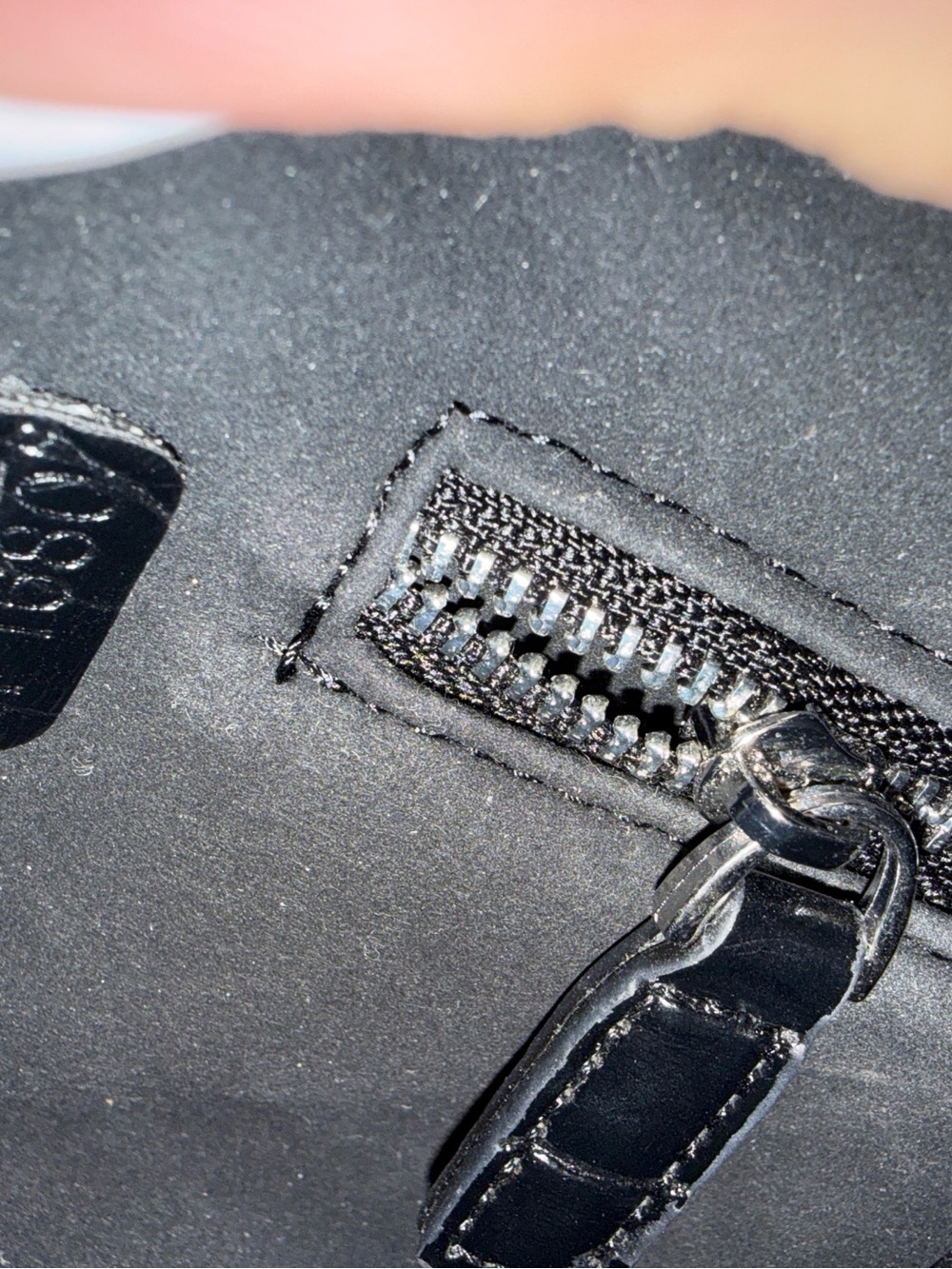 Yves Saint Laurent Black Croc-Embossed Shoulder Bag with Silver YSL - Picture 6 of 6
